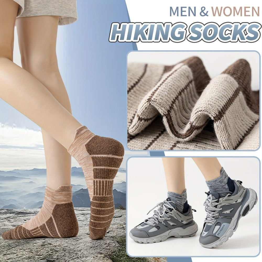 Seis pares de calcetines tobilleros de lana merino, ideales para senderismo y running. Estos calcetines de trabajo ofrecen soporte de compresión, absorben el sudor y son transpirables con un amortiguamiento grueso. Son de corte bajo y están diseñados para
