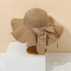 Bolso de Playa para Mujer, con un Diseño Moderno de "Beach" y Sombrero de Playa, Ideal para Vacaciones en la Playa y Bodas al Aire Libre. Un Regalo Perfecto para Mujeres, Madres, Estudiantes y para el Regreso a Clases