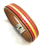 Pulsera De Cuero Bandera De España (Fabricada Artesanalmente) | Complementos de Moda Unisex para Hombres y Mujeres de Estilo Atemporal y Elegante | Regalos Originales y Exclusivos