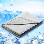 1pc Manta Autoenfriante Arc-Chill Q-Max 0.5, Manta de Verano Delgada Doble Cara 2-en-1, 100% Poliéster y Nailon, Negra con Patrón de Nubes, 130x170cm, 150x200cm, 200x220cm, Lavable a Máquina, Multiusos para Personas, Jóvenes, Colcha, Manta Acolchada