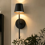 Juego de 2 apliques de pared inalámbricos con batería recargable y funcionamiento sin cables - Aplique LED de pared semiembutido moderno apto para sala de estar, dormitorio, pasillo, luz de noche, atenuación continua, montaje extraíble, a batería