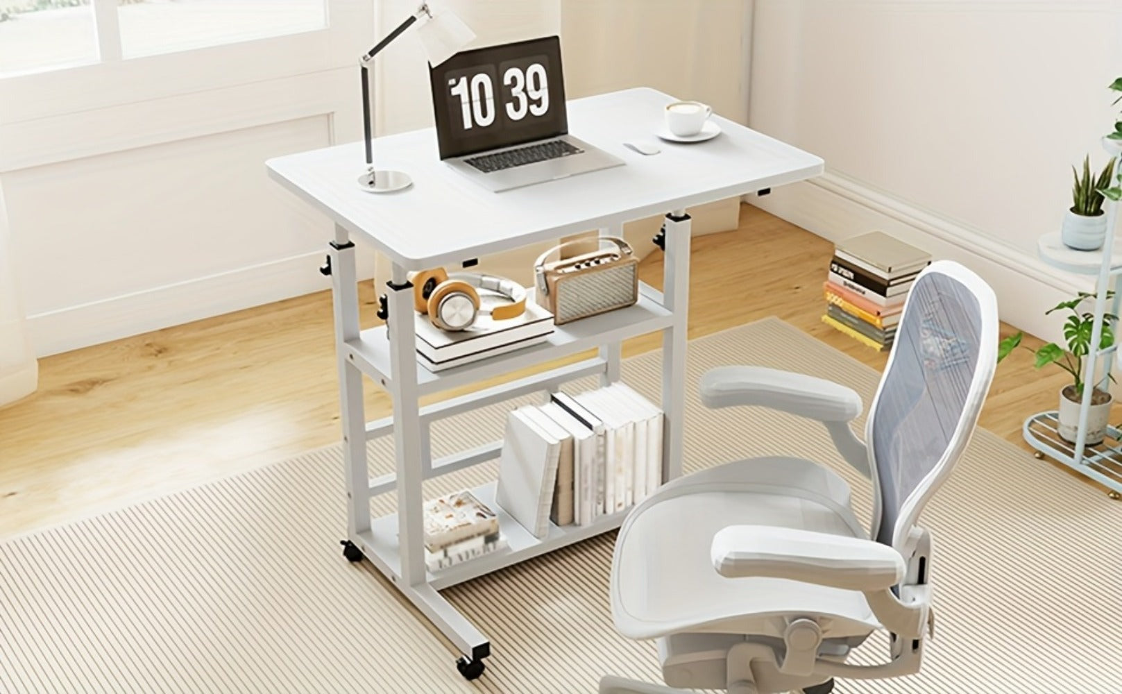 Escritorio Portátil de Madera Moderno con Altura Ajustable y Almacenamiento Multinivel - Estación de Trabajo para Hogar Ahorradora de Espacio con Ruedas, Soporte para Laptop y Función de Mesita de Noche Ideal para Trabajadores Remotos