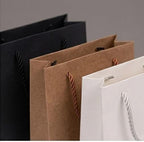 Pack de 12 Bolsas LUJO para Regalo con Asas de Cuerda,Bolsa Premium de Papel Grueso 230GSM，Fondo Reforzado, Ideales para Regalos, Eventos y Uso Profesional