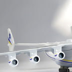 Modelo de Avión de Carga Metálico AN-225, Modelo de Avión de Carga con Soporte y Ruedas con Ruedas en un Set de Regalo, Coleccionable Memorial de Alta Detaile y Pieza de Exhibición Espectacular, El Mejor Regalo de Cumpleaños, Festival, Vuelta al Cole para