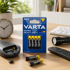 Caja de 12 pailas de 4 pilas AAA VARTA Super Heavy Duty de zinc-carbón de 1.5V R03 para controles remotos y relojes