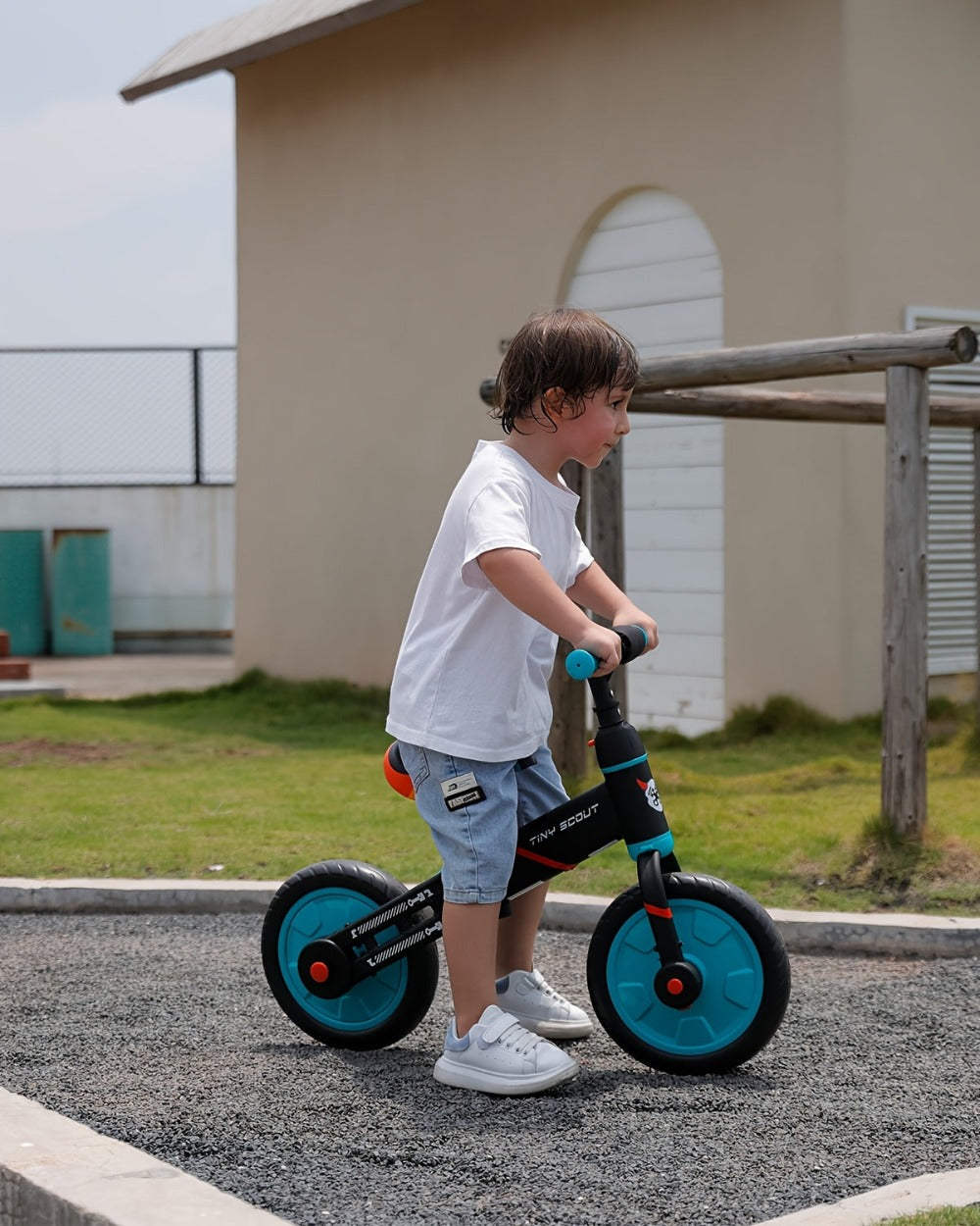 UBRAVOO Fit 'n Joy Bicicletas Infantiles, Bicicleta de Equilibrio 4 en 1 para Niños con Pedales y Estabilizadores, Bicicleta de Triciclo a Bicicleta para Niños y Niñas de 2 a 5 Años