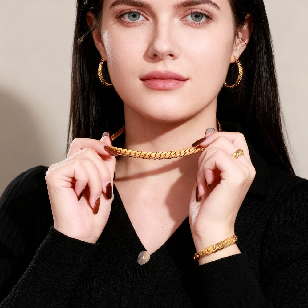 ARTPAGE, Juego de joyería de plata 925 para mujer, collar + pulsera + aretes + anillo/ Juego de 4 piezas. Peso total del producto (93.31 g), glamuroso y elegante, el regalo perfecto para mujer, ideal para el Día de San Valentín, viene con una exquisita ca