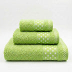 Juego de Toallas de Algodón 100% (3 Piezas) - Incluye Toalla de Tocador, Lavabo y Ducha | Tacto Suave, Ultra Absorbentes con Diseño Elegante de Lunares | Set Premium para Baño