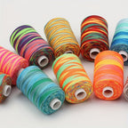 10 juegos de hilos teñidos multicolor, carretes pequeños para máquina de coser doméstica de poliéster, hilos para costura manual arcoíris, 402 hilos, 1000Y