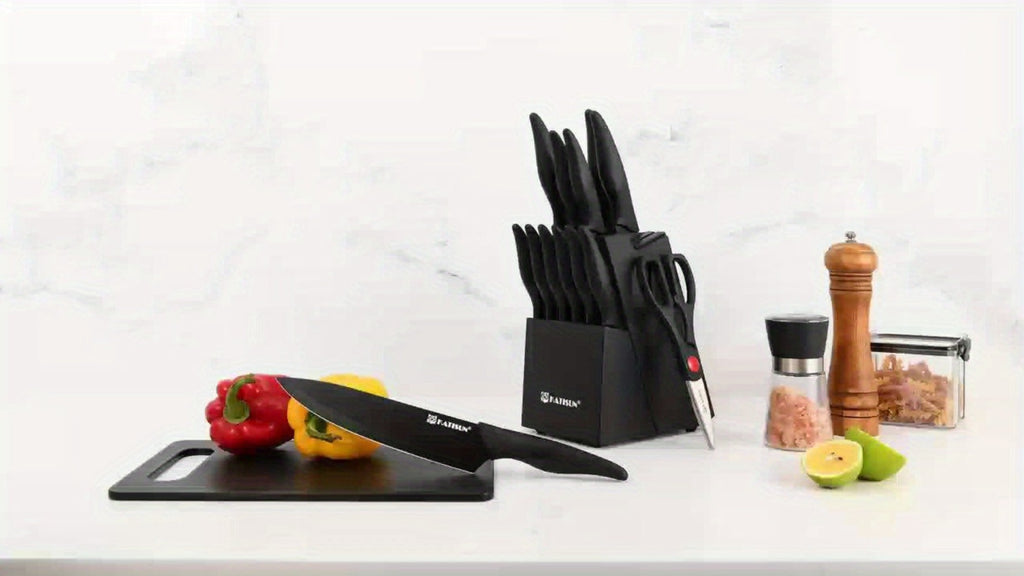 Juego de cuchillos de cocina de acero inoxidable con revestimiento antiadherente, juego de 15 cuchillos de cocina profesionales con bloque de madera negra, mango de ABS antideslizante para cuchillos de chef, tabla de cortar de plástico y tijeras de cocina