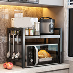 Estante de microondas extensible, estante de microondas de 2 niveles con 3 toallas, 5 ganchos, soporte para palillos y estante para tabla de cortar, organizador de cocina, estante para hornear en microondas, encimera, extensible de 40-64 cm (Negro, Blanco