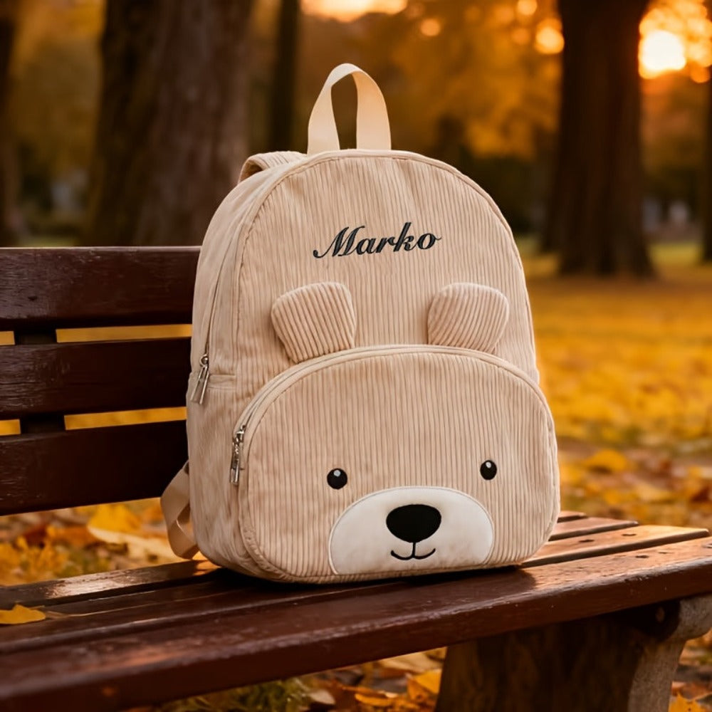Mochila de Pana con Bordado de Oso Personalizado - Bolso de Hombro Ajustable para Mujeres, Ligero y Transpirable, con Opción de Nombre Personalizado, Forro de Nylon Duradero, Ideal para Regalos de Vuelta al Colegio y Viajes