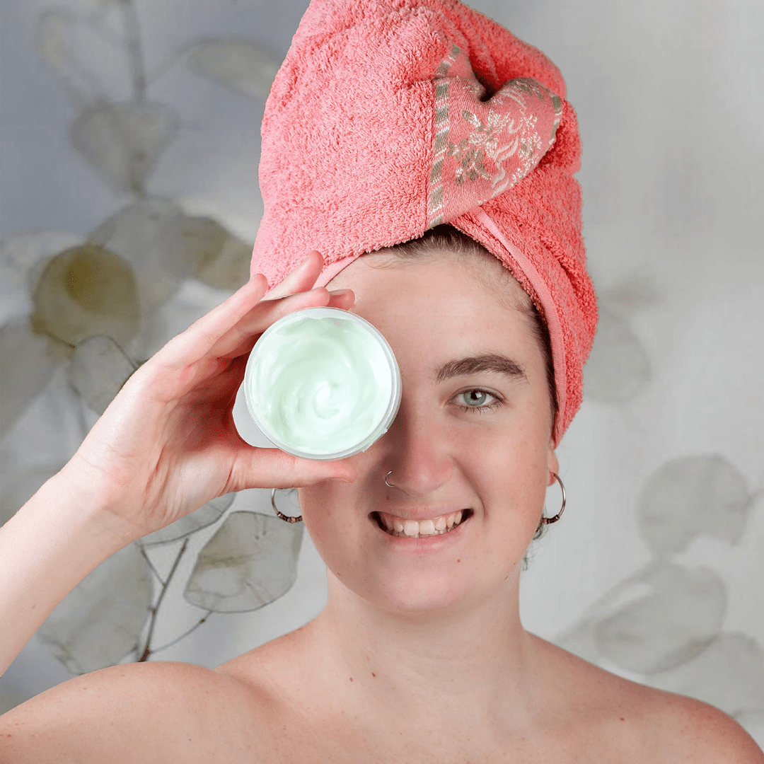 Crema de Árnica 250 g | Gel Cosmético para Masaje Muscular | Sensación Calmante y Refrescante | Ideal para Piernas Cansadas, Cuello y Espalda | Uso Deportivo y Diario