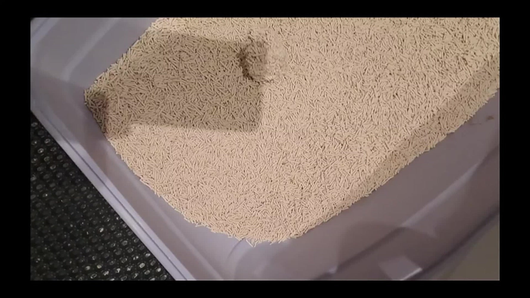 La arena para gatos se aglomera en segundos Arena para gatos vegetal Arena para gatos desodorizada, sin polvo y sin mezcla Suministros para mascotas fáciles de almacenar - 1 bolsa Varios sabores