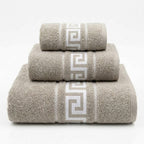 Juego de Toallas de Algodón 100% (3 Piezas) - Incluye Toalla de Tocador, Lavabo y Ducha | Tacto Suave, Ultra Absorbentes con Diseño Elegante de Lunares | Set Premium para Baño