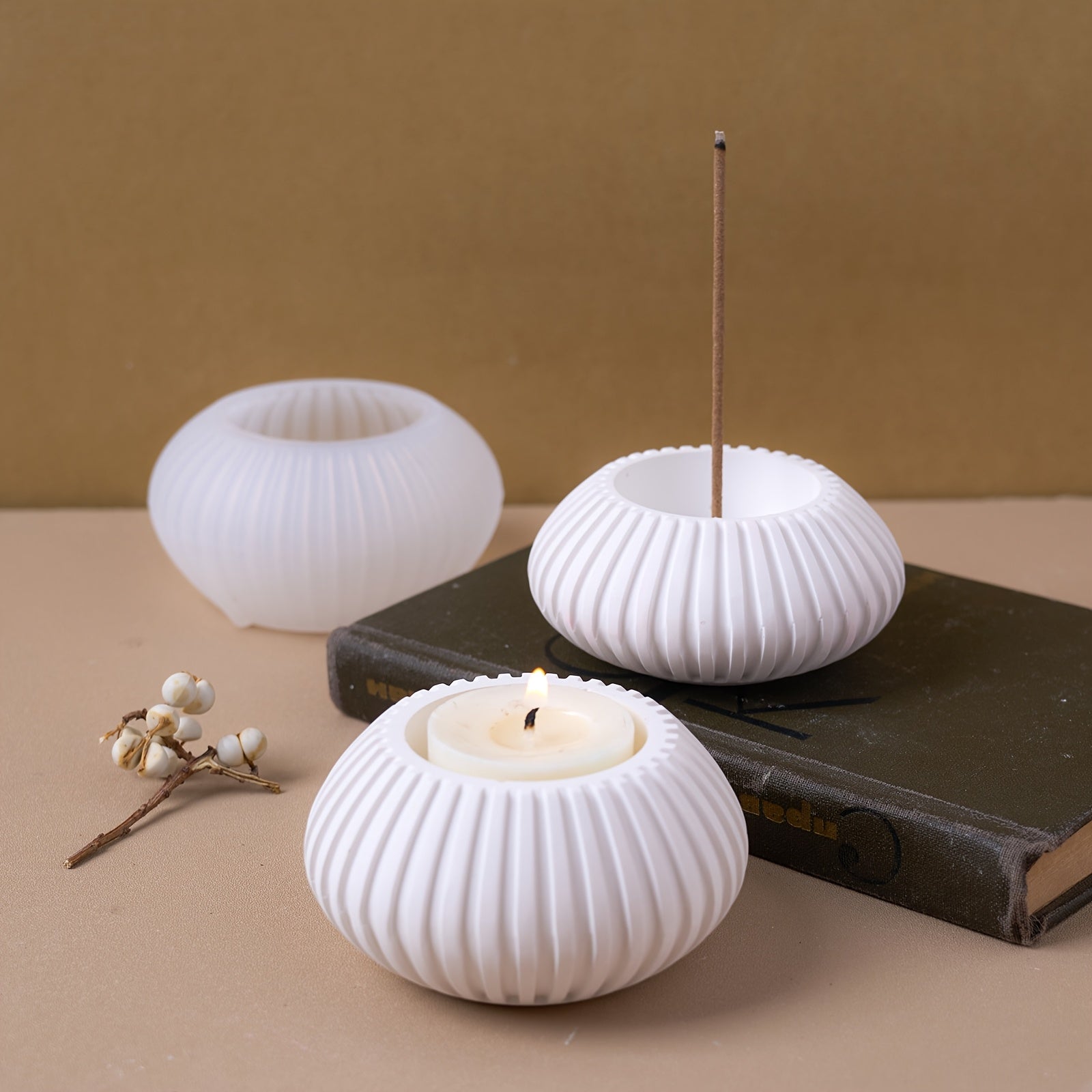 Juego de 3 moldes ovalados de silicona aptos para fundición de resina y manualidades con velas - Crea tu propio jarrón de flores a rayas y portavelas de bandeja. Estos moldes reutilizables para yeso y arcilla presentan un diseño acanalado inspirado en la