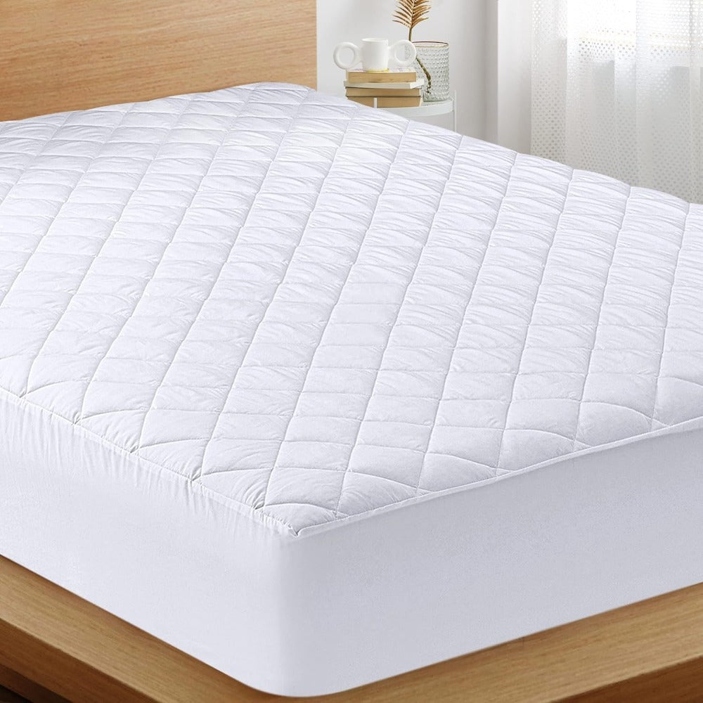 Protector de colchón acolchado – gran comodidad, tamaños 90/105/135/150/180 cm