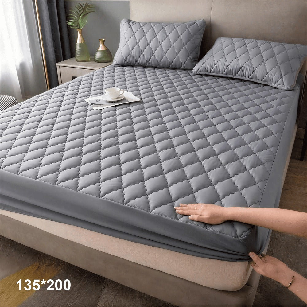 1 pc Protector de colchón acolchado, Súper Suave y Cómoda, Funda de colchón Elástico en Todo Contorno, Lavable a Máquina, Cubre de Colchón Ideal para Dormitorios, Habitaciones de Invitados, Residencias y Hoteles