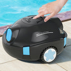 INSE Y10 Limpiador de Piscina Automático Inalámbrico - Seguro para Natación Familiar (Niños y Adultos), Cesta de Filtro de Gran Capacidad de 4.2L, IPX8, Succión de 21Kpa, Apto para Piscinas de 2.5M o Más Profundas, Autoparking, Imprescindible para la Limp