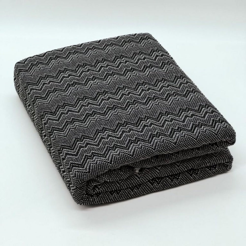 Fular multiusos con tejido Jacquard, resistente y fácil de limpiar, disponible en varios colores y tamaños, ideal para sofá, cama o picnic.
