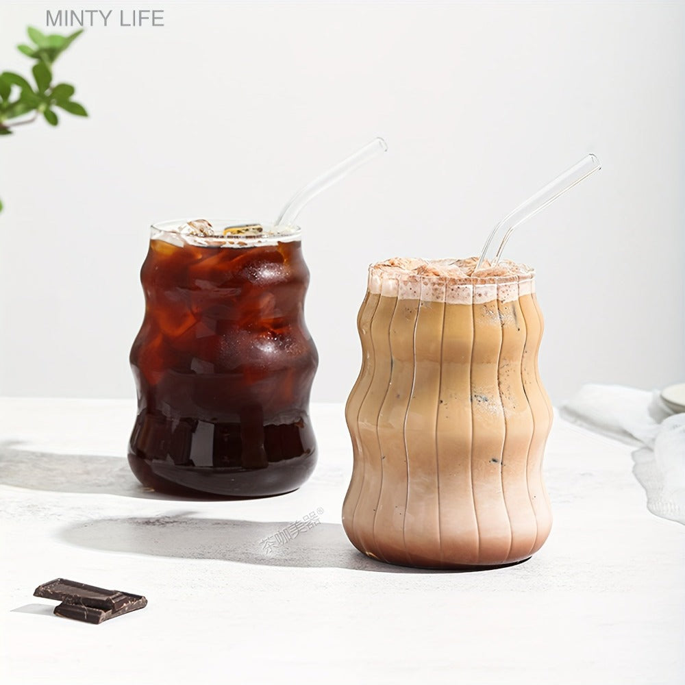 Almacén Local, Juego de 6 Vasos Rayados con Forma de Nube, Incluye 6 Pajitas, 530 ml/18 oz, Adecuado para Bebidas Frías/Calientes, Jugo, Leche, Agua, Helado, Cócteles, Perfecto para Fiestas, Hecho de Vidrio Borosilicato, Apto para Lavavajillas