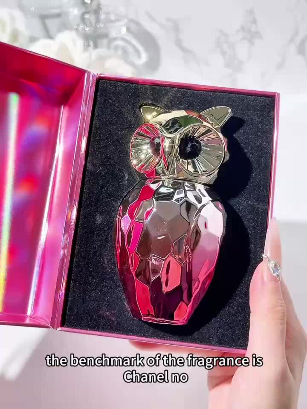 Perfume Pink Dream de 100ML/3.4FL.OZ | Forma Única, Aroma Floral Fresco y Base Amaderada, Fragancia de Larga Duración, Ideal para Uso Personal y Regalos de Fiestas/Inauguración de la Casa, Símbolo de Lujo