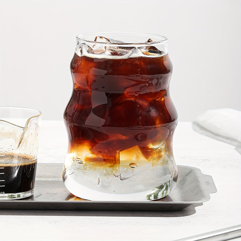 Almacén Local, Juego de 6 Vasos Rayados con Forma de Nube, Incluye 6 Pajitas, 530 ml/18 oz, Adecuado para Bebidas Frías/Calientes, Jugo, Leche, Agua, Helado, Cócteles, Perfecto para Fiestas, Hecho de Vidrio Borosilicato, Apto para Lavavajillas