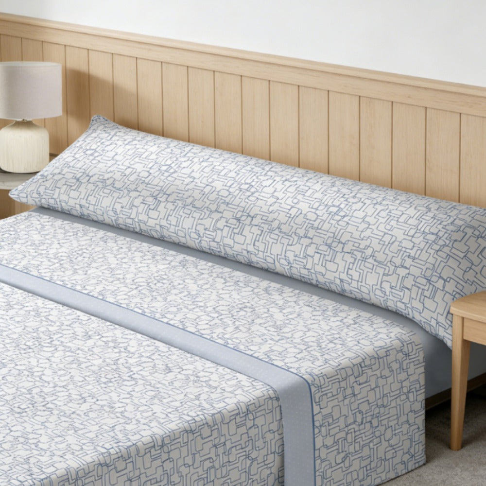 Juego de cama de tres piezas apto para todas las estaciones, que incluye una sábana, una sábana ajustable y fundas de almohada. Medidas: 90 cm, 105 cm, 135 cm, 150 cm y 180 cm.