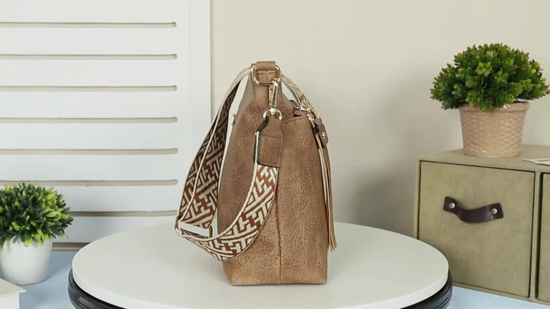 Nuevo Bolso de Hombro de Mujer Pu de Color Sólido a la Moda, Bolso de Ocio de Gran Capacidad para Viajes Diarios