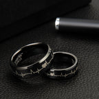 Anillo de pareja JewelryWe, carburador de tungsteno con corazones y latido, anillos de compañero, anillos de la amistad, anillos de boda, anillos de compromiso, banda,