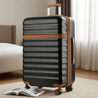 Maleta KONO Disponible en Tamaños de 20 Pulgadas, 24 Pulgadas y 28 Pulgadas, Fabricada con una Mezcla de ABS y Policarbonato. Este Trolley de Carro Rígido Está Equipado con Cuatro Ruedas y un Cerradura TSA, lo que lo Hace Ideal para Uso en la Cabina y Via