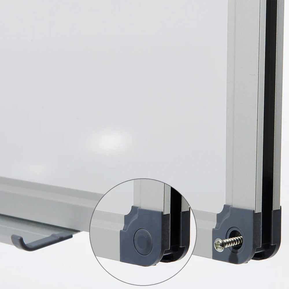 Pizarra Magnética KARAT con Marco de Aluminio - Soporte para Bolígrafos Removible - Resistente a Arañazos y Limpiable con un Paño Seco - Pizarra Magnética para Oficina, Hogar y Escuela - Formato Vertical o Horizontal