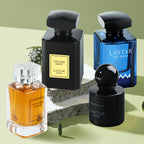 Set de Perfume para Hombre de Cuatro Frascos, Total, Notas Cálidas y Amaderadas y Notas Frutales Frescas, Fragancia Duradera, Colonia para Hombre, Que Mostrará Encanto, Creando un Ambiente Misterioso, Adecuado para Citas, La Primera Opción para un Regalo