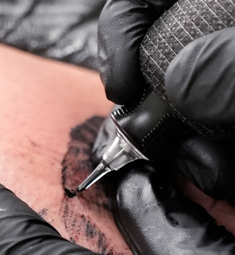 Primera opción para estudios de tatuajes profesionales, juego de agujas de tatuaje surtidas de 16 piezas. El secreto de las agujas de tatuaje profesionales. Guía de agujas de tatuaje para artistas