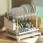 Juego de escurridor de platos de 2 niveles con bandeja de goteo - Espera de metal grande para platos con desagüe, soporte para vasos, soporte para cubiertos y sistema de desagüe adicional - Accesorios de cocina para secado y organización eficiente de plat