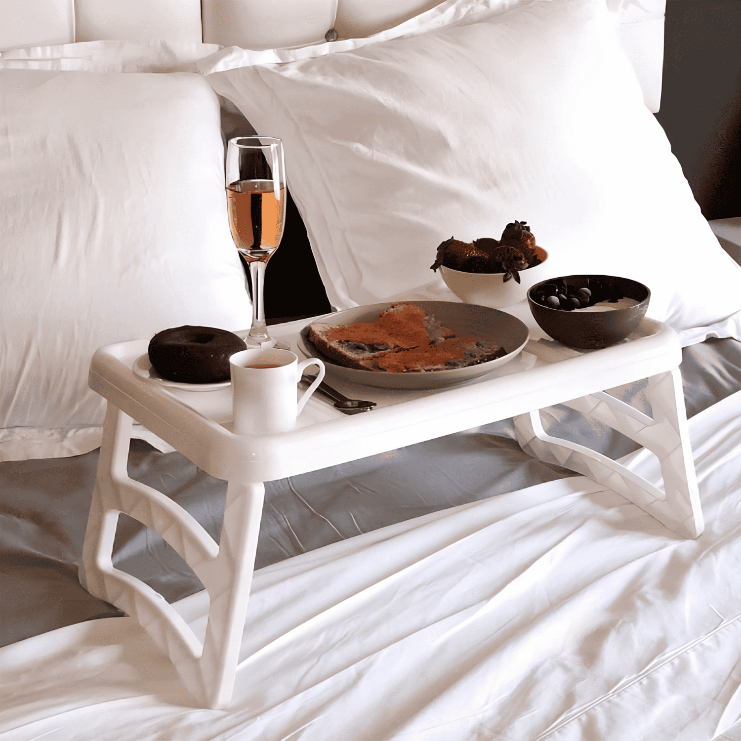 Mesa Bandeja Cama Ergonómica, Plegable y Estable. Pensada para Cama, Sofá y Sillón - Bestline