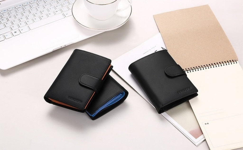 Cartera de Cuero Auténtico de Tres Solapas para Hombre con Protección RFID - Incluye 16 Ranuras para Tarjetas, un Monedero y un Portapasaporte