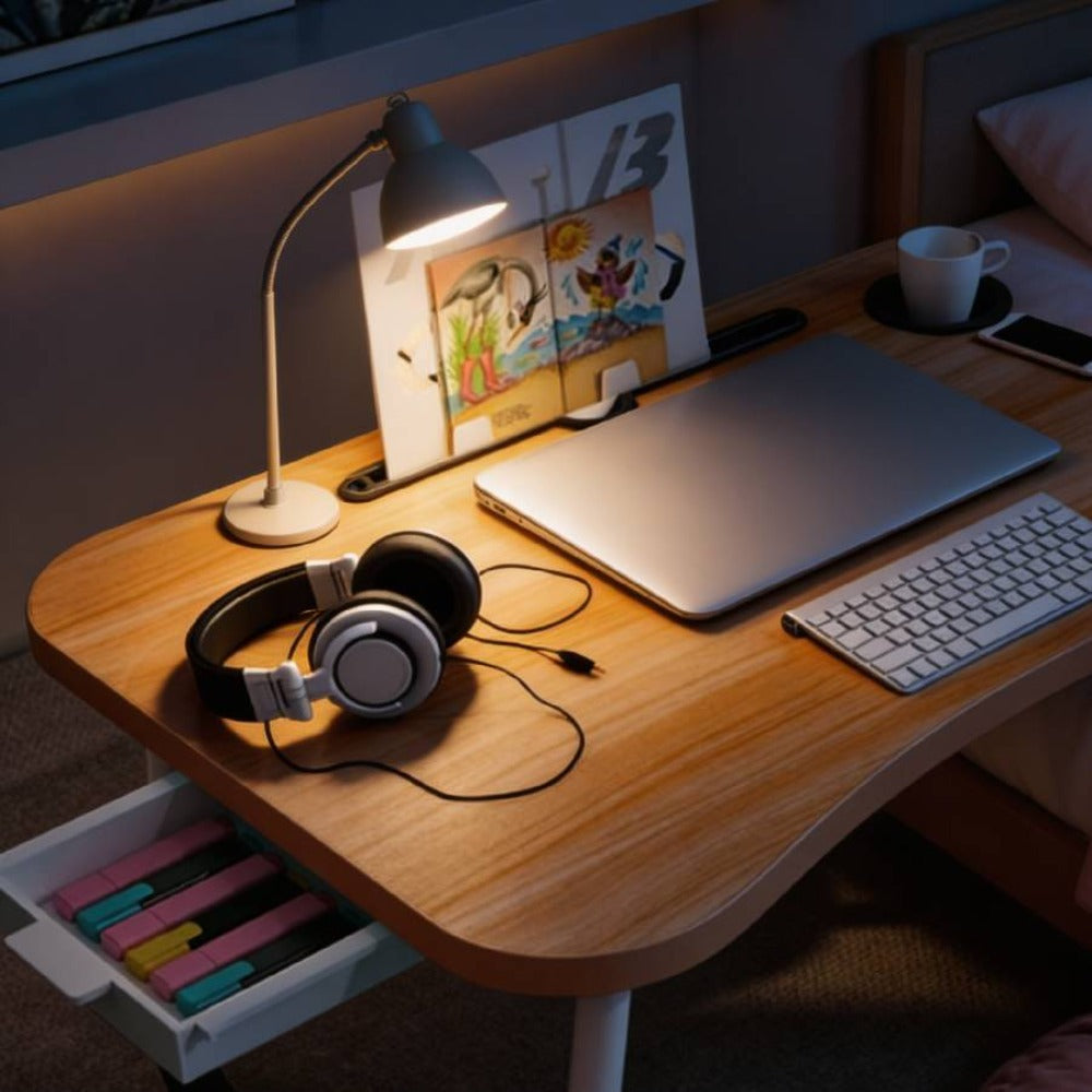Escritorio plegable para computadora | Bandeja de mesita de noche para laptop | Escritorio portátil plegable para laptop | Práctico para desayunar en la cama/sofá | 60×40×26 cm