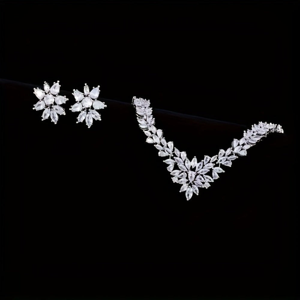 Conjunto de joyería para mujer en plata 925, collar y aretes, juego de dos piezas incrustado con zirconia sintética exquisita en forma de flor, moderno, hermoso, elegante y lujoso, decoración nupcial, regalo de boda para el Día de San Valentín con caja de