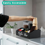 Organizador de barra de café Deluxe Freestable con cajón - Madera, apto para cápsulas de café, suministros de té, sobres de azúcar y cremas | Estación espaciosa para encimera, oficina, cafetería | Organizador de cajón para regalos de Navidad