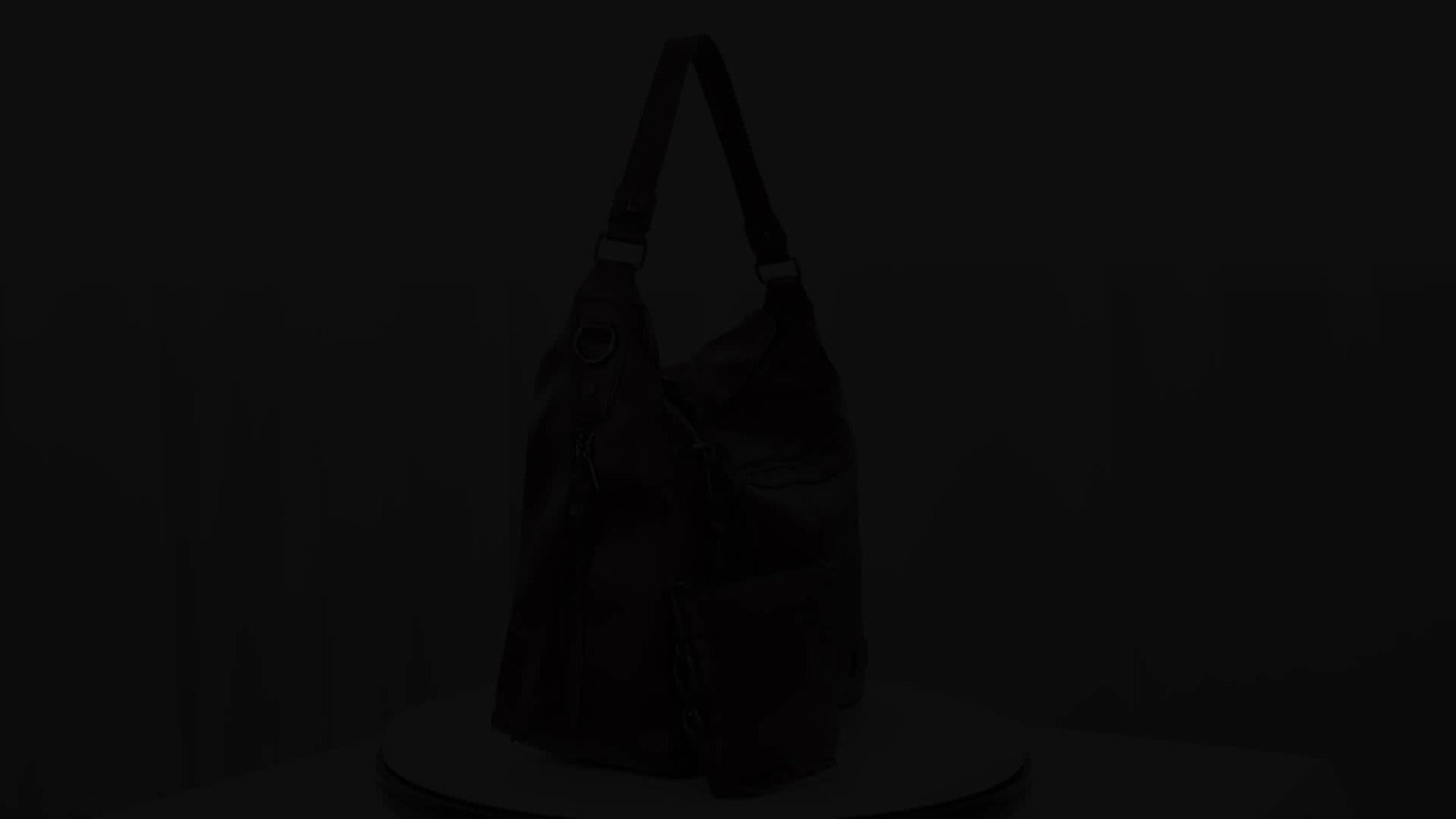 Mochila-bolso tote simple de gran capacidad con múltiples bolsillos para desplazamientos diarios, bolso de mano para usar bajo el brazo, casual y versátil, bolso cruzado de hombro único de gama alta