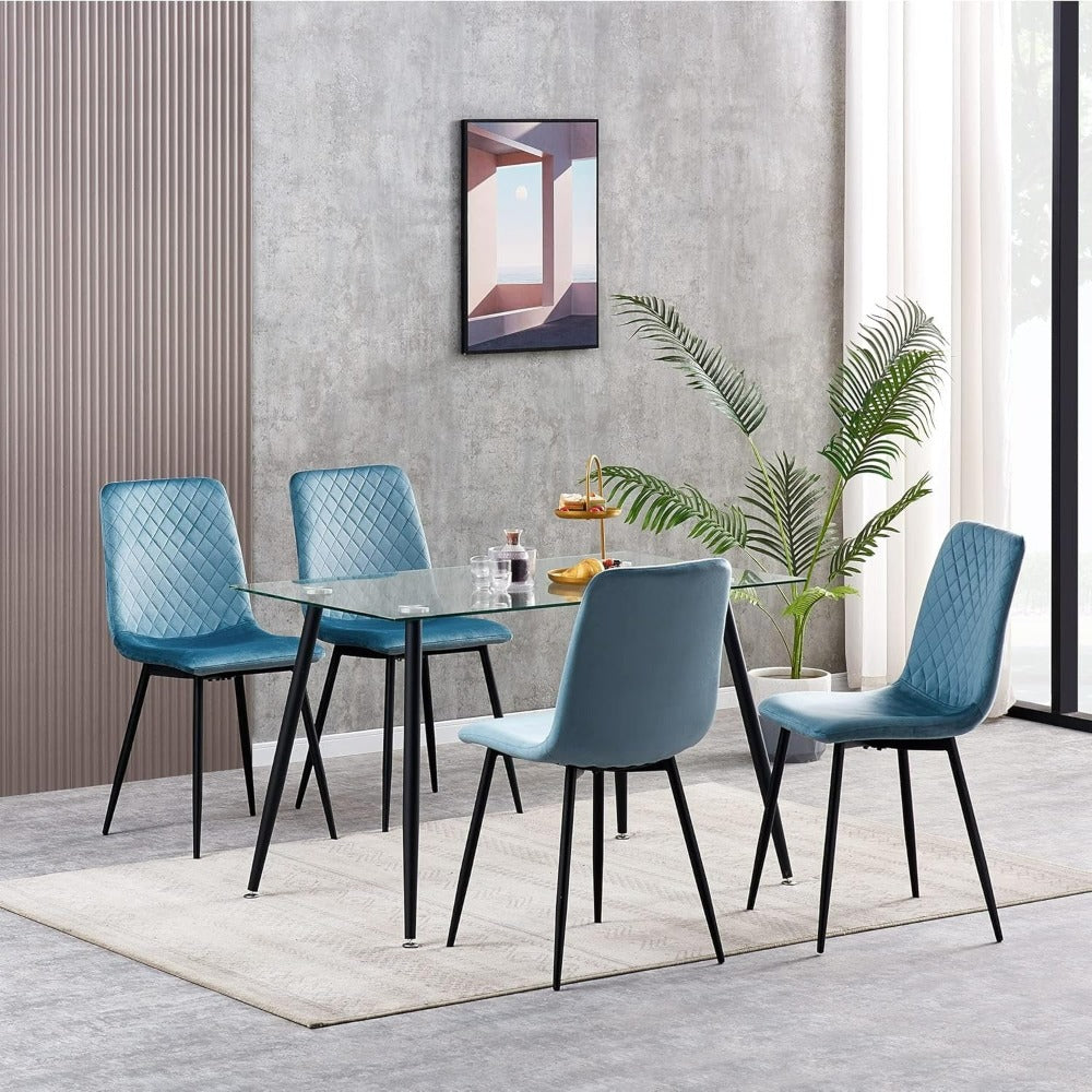 Sillas de comedor MCC Direct en conjunto de 4 piezas Hechas de terciopelo, patas de metal, sillas Lexi, sillas de diseño
