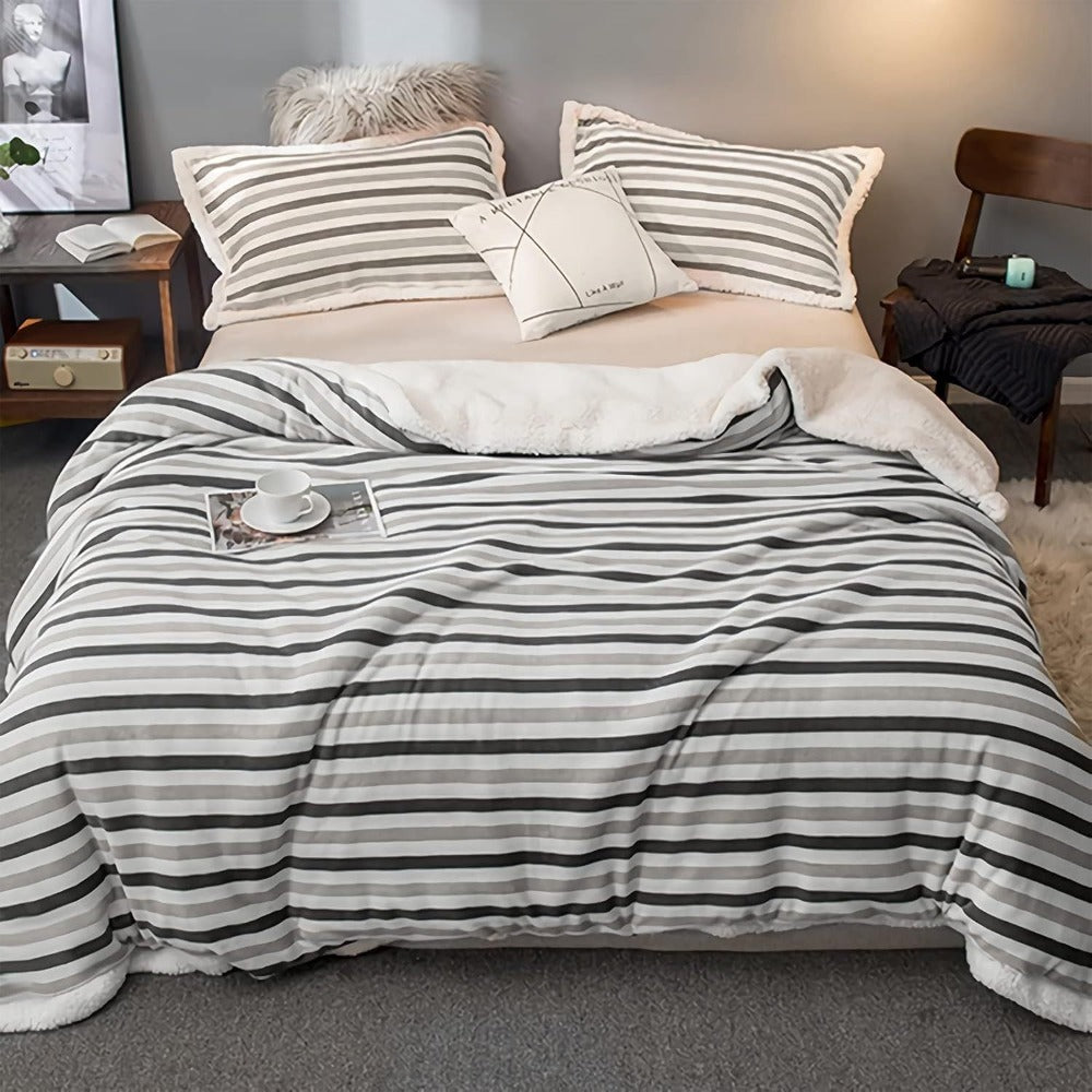 Manta franela de sherpa para Sofá y Cama, Gruesa y Suave, 100% Poliéster - Variedad de Tamaño y Colores - Apto para Todo el Año - Mantenimiento Fácil