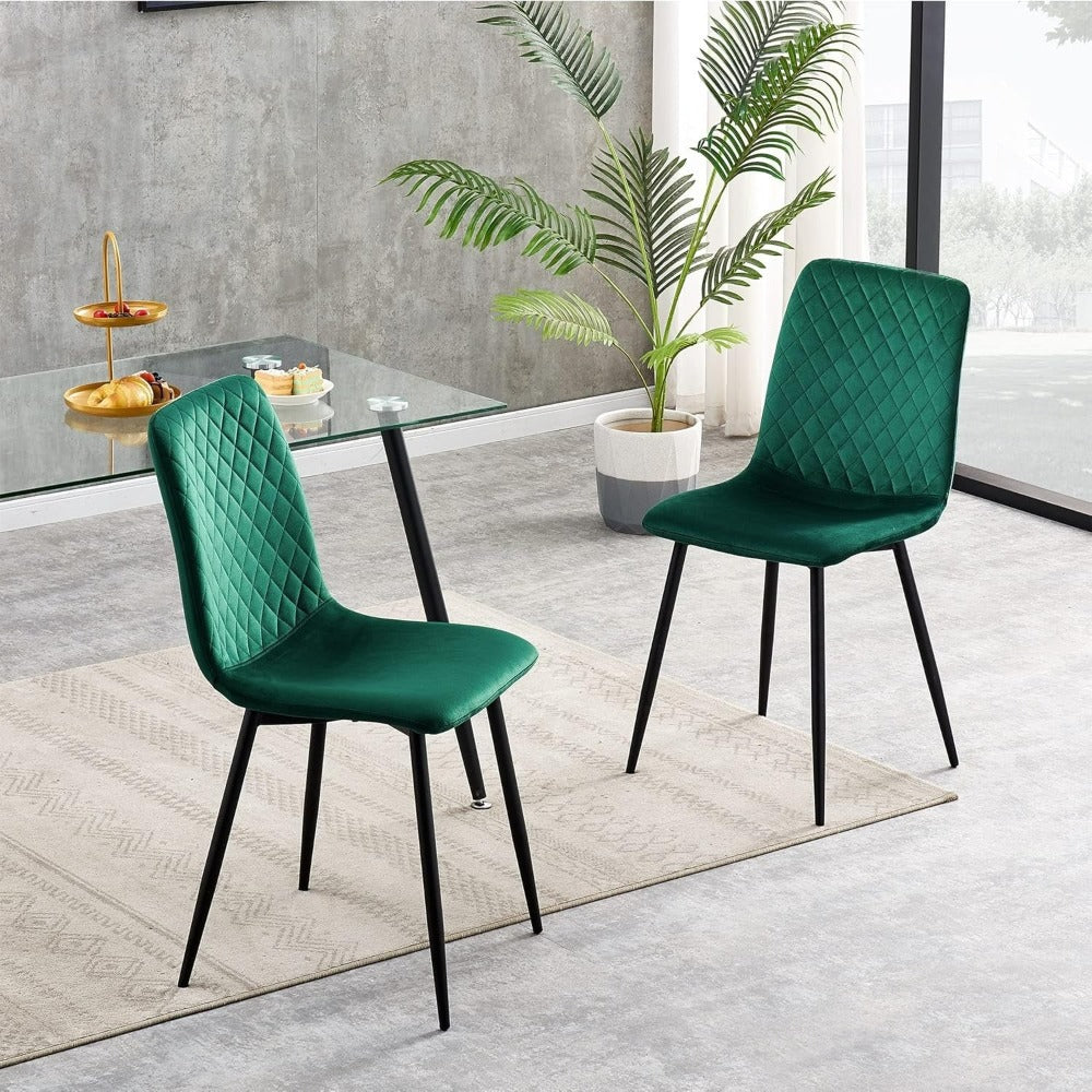 Sillas de comedor MCC Direct en conjunto de 4 piezas Hechas de terciopelo, patas de metal, sillas Lexi, sillas de diseño