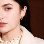 Un par de aretes de aro de plata de ley 925 para mujer, peso total del producto (1.2g) para incrustaciones de circonita, peso total del producto (6.14g) para estilo dorado, peso total del producto (5.15g) para estilo plateado. Regalos perfectos para mujer