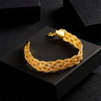 ARTPAGE, Plata 925, Pulsera Tejida Dorada para Mujer, Moderna y a la Moda, Utilizando un Cierre de Langosta Seguro y Confiable, Ideal como Regalo de Cumpleaños, Navidad, San Valentín, Día de la Madre, Presentada en una Exquisita Caja de Regalo