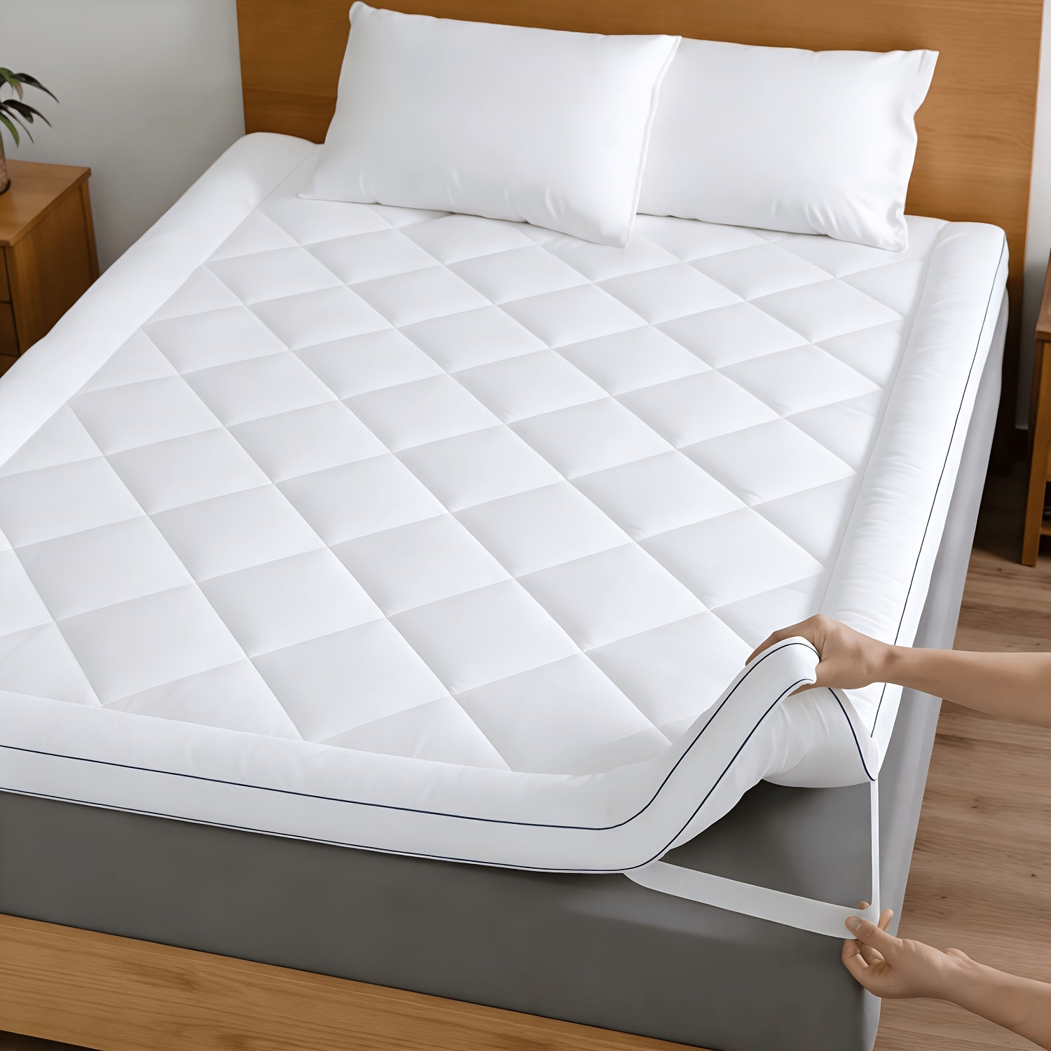 Cubrecolchón cómodo de 1200 GSM, ultrasuave, refrescante y transpirable para todas las estaciones, de fácil cuidado, lavable a máquina, con bandas elásticas resistentes.