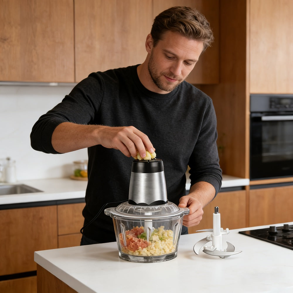 Picadora de carne eléctrica de 1600 vatios con cortador de alimentos multifunción, incluye un contenedor de vidrio de 2 litros y 4 cuchillas de acero inoxidable, 2 velocidades para carne, frutas, verduras, nueces, zanahorias y uso general en la cocina