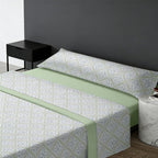 Juego de cama prémium de tres piezas: sábana bajera, sábana y funda de almohada. Suave y cómodo, disponible en varios colores y tamaños, fácil de cuidar.