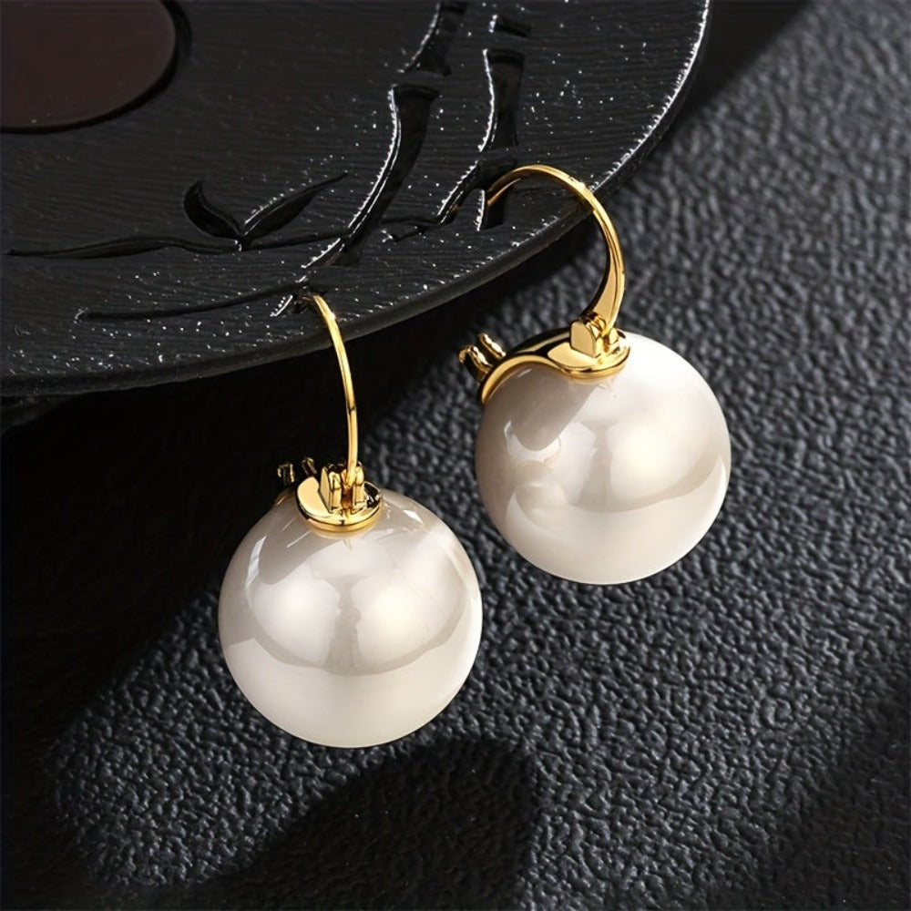 ARTPAGE Aretes de Perlas de Agua Dulce para Mujer con Incrustaciones de Perlas de Alta Calidad, Elegantes y Nobles, Regalo para Mujeres, Madre e Hija, Día de San Valentín, Día de la Madre, Cumpleaños, con Caja de Regalo